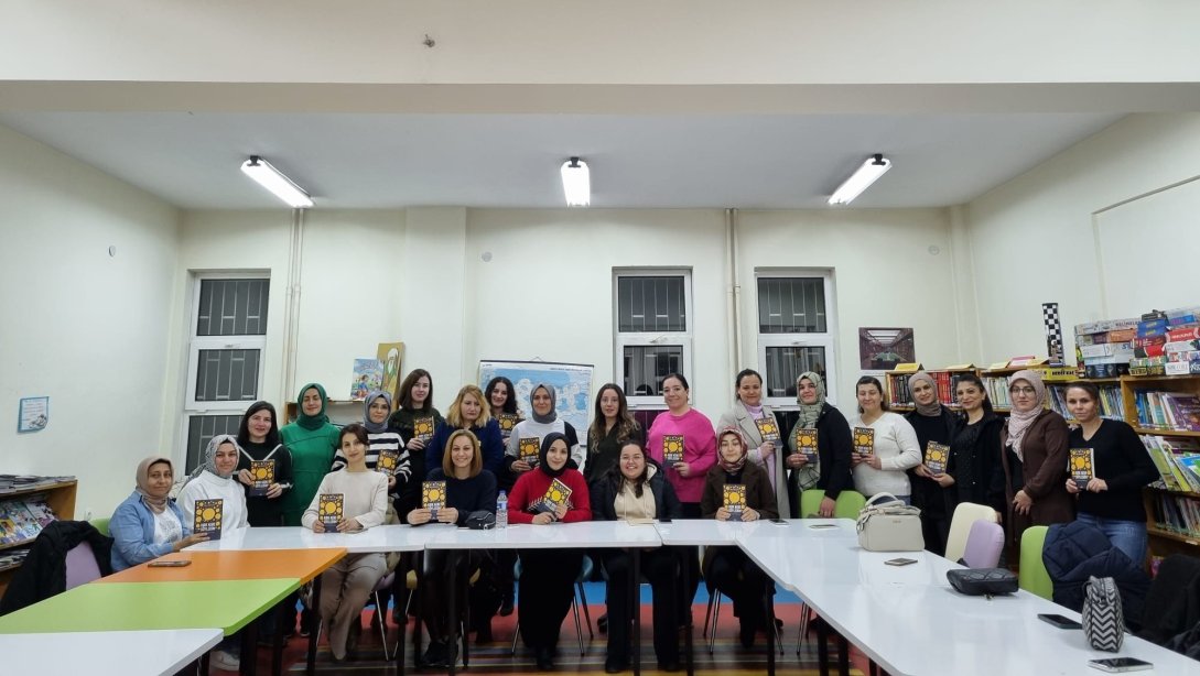 Akseki Okuyor Projesi Kapsamında Kitap Okuma Kulübünde Bu Ay Ziya Selçuk'un 'Kırk Kere Söyledim' Kitabı Tahlil Edildi