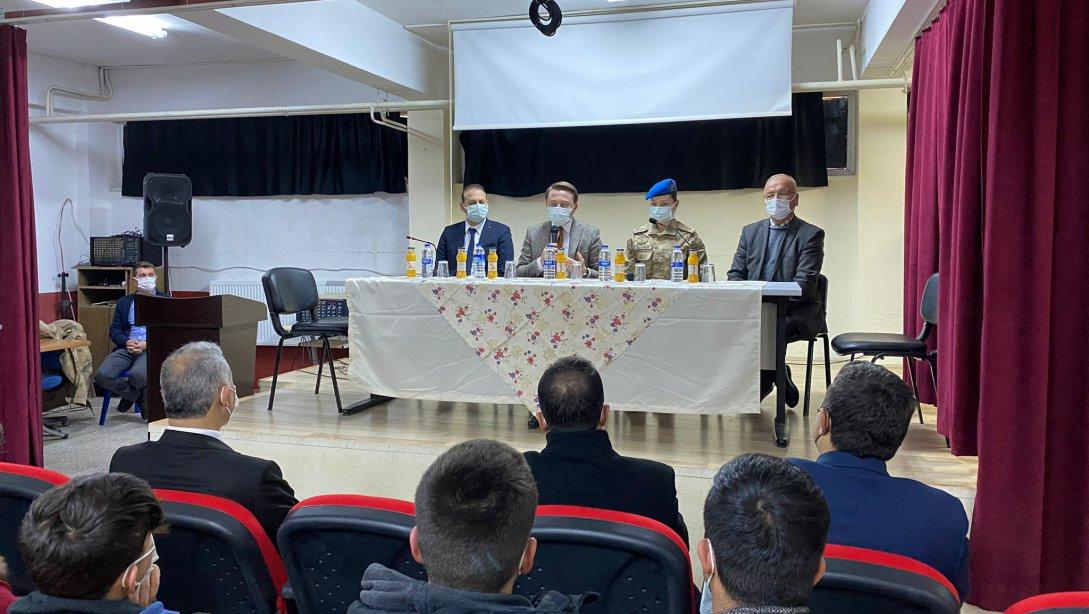 Cevizli Ortaokulu ve Cevizli Kaya Özen Ç.P.A.L Kariyer Günleri Etkinliği