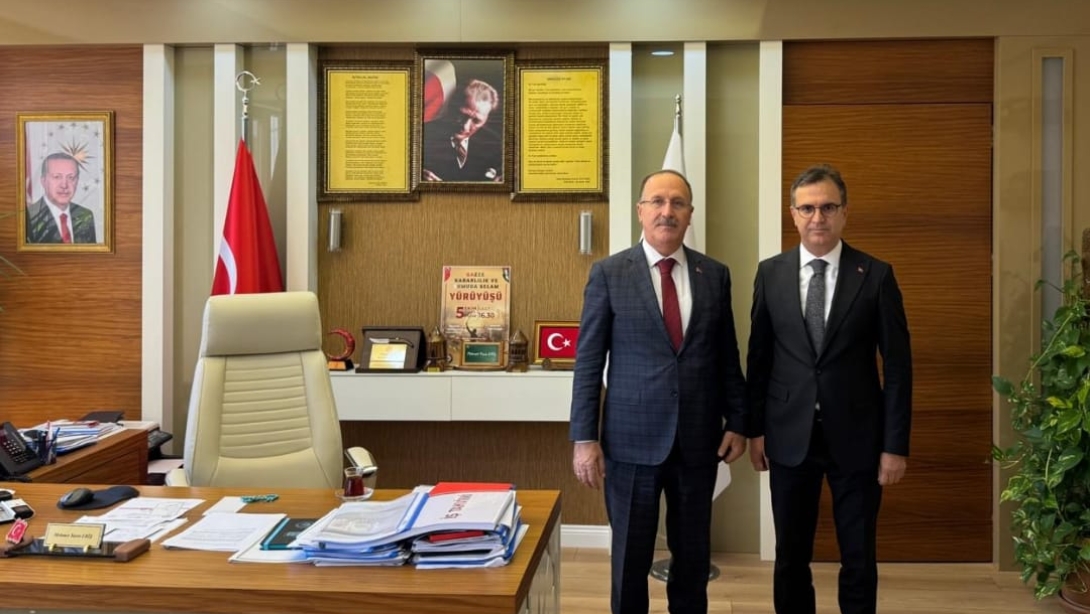 İLÇE MİLLİ EĞİTİM MÜDÜRÜMÜZ SAYIN NEVZAT AKBEL'İN İL MİLLİ EĞİTİM MÜDÜRÜMÜZ SAYIN MEHMET YASİN ERİŞ'İ ZİYARETİ